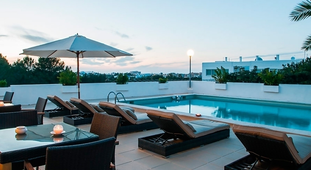 Apartamentos Sunset Oasis Ibiza