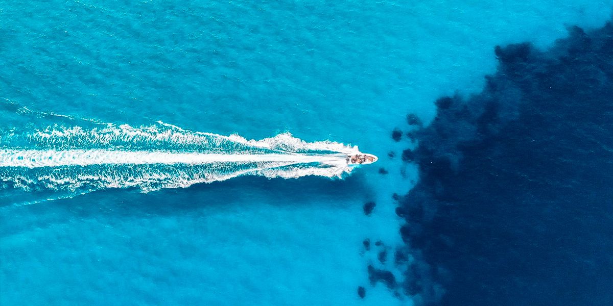 A day at sea thanks to charter services in Ibiza