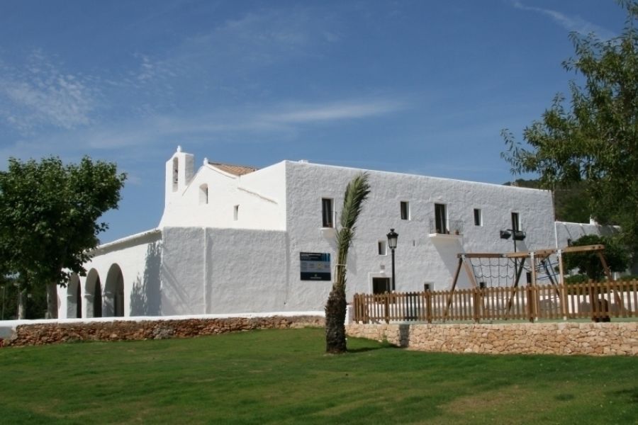 Sant Carles de Peralta