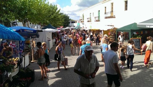 Sant Joan Street Market