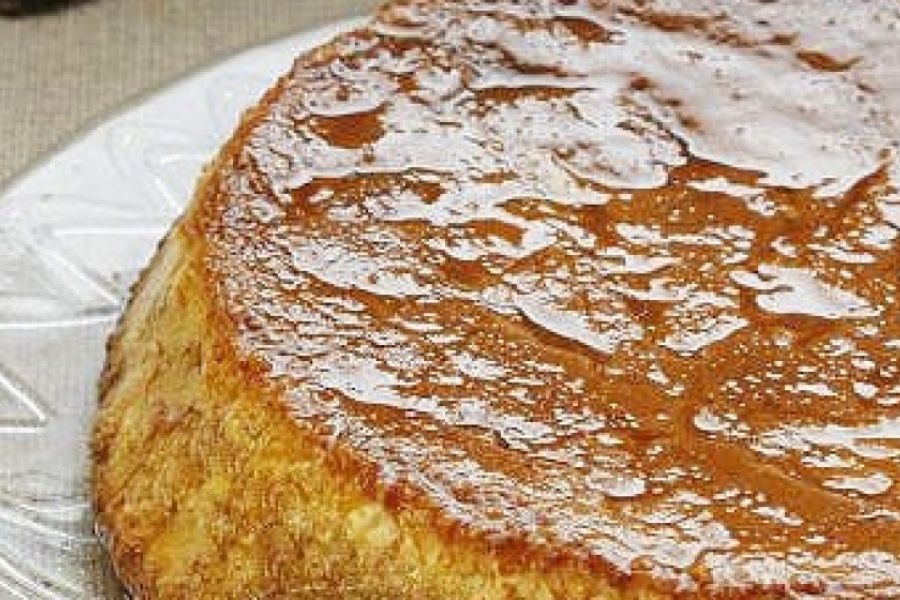 Greixonera (Cinnamon-flavored pudding)