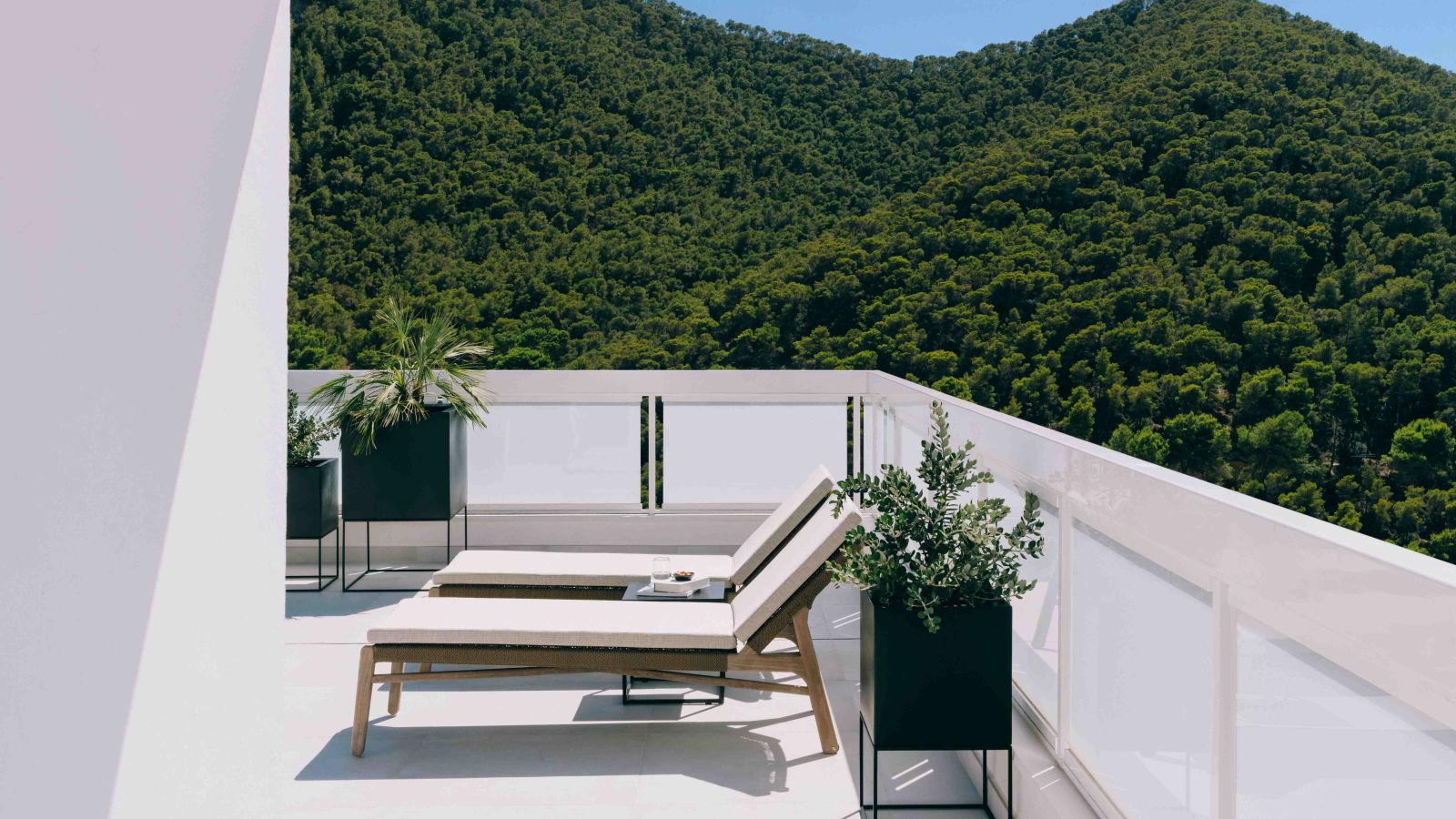 MONDRIAN IBIZA ANNOUNCES ITS RETURN FOR THE 2025 SEASON ON APRIL 27